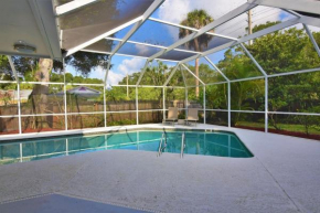 Clematis House near Arlington Park with Heated Pool